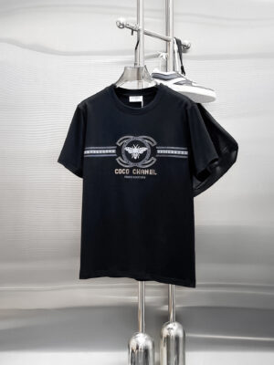 Chanel Haute Couture Fabrics: 2026 Spring/Summer New Arrival - Fashionable Classic Crew Neck Short-Sleeve T-Shirt