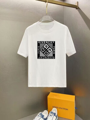 Givenchy 2026 Early Spring New Arrival: Latest Short-Sleeve Crew Neck T-Shirt