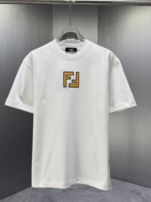 Fendi's new early spring T-shirt: Simple yet sophisticated.