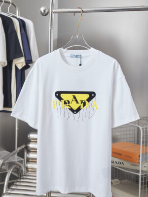Prada 26SS Early Spring New Arrival Classic Letter Silicone Suede Short-Sleeve T-Shirt
