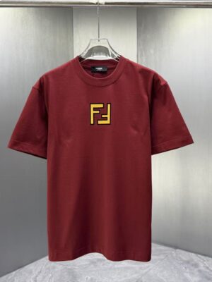 Fendi's new early spring T-shirt: Simple yet sophisticated.