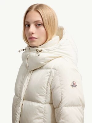 Moncler Litte White and Black Chocolate Hooded Long Women's Style