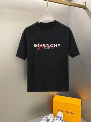 Givenchy 2026 Early Spring New Arrival: Latest Short-Sleeve Crew Neck T-Shirt